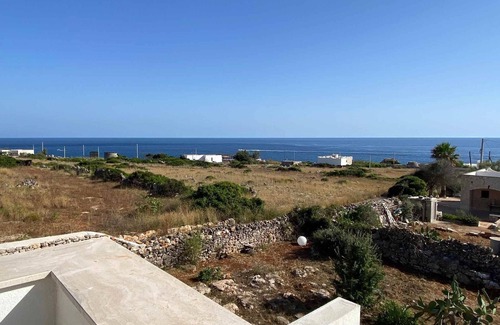 Marina di Felloniche Casa | Il Cubo - One Bedroom House, Sleeps 3