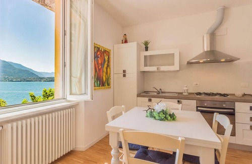 Fiumelatte Apartamento | Il Cuore del Lago in Varenna