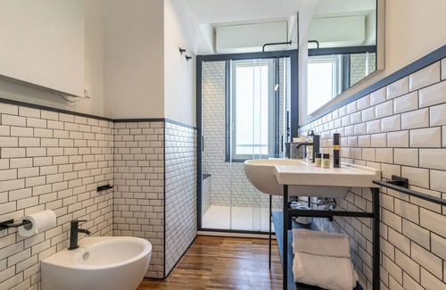 La Spezia Casa | Il Faro luxury rooms & lounge