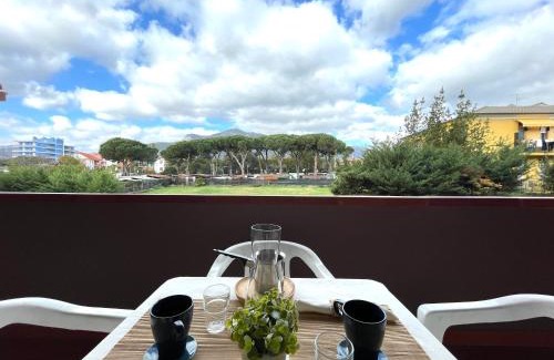 Loano Apartamento | [Il Gabbiano] Bilocale con Piscina, Garage e A/C.