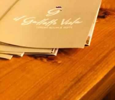 Palazzolo Acreide Historic Centre Cama Y Desayuno | Il Galletto Viola, luxury room & suite