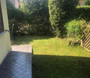 Arona Apartamento | Il Gelsomino di Via Leopardi