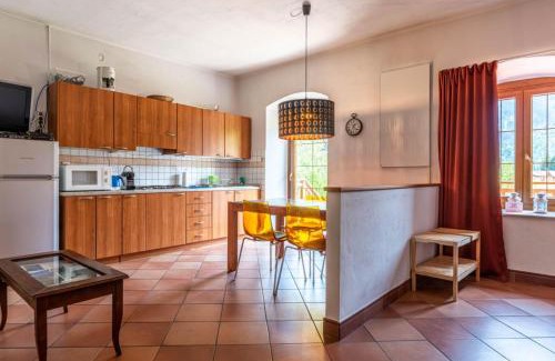 Caldonazzo Apartamento | Il Giardino ai Volti 2P, Caldonazzo Ospitar
