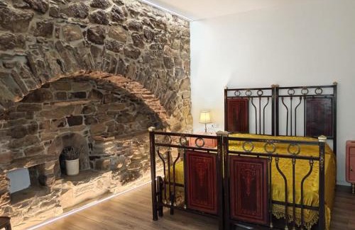 Castelmezzano Cama Y Desayuno | Il Glicine