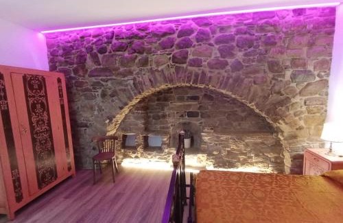 Castelmezzano Cama Y Desayuno | Il Glicine