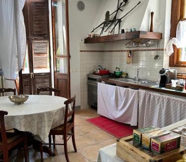 San Sebastiano Curone Cama Y Desayuno | Il Mirto Crespo