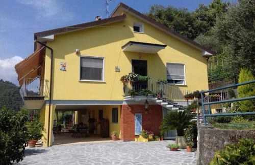 Carozzo Cama Y Desayuno | Il Murice