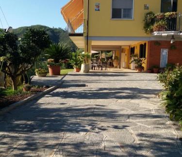 Carozzo Cama Y Desayuno | Il Murice