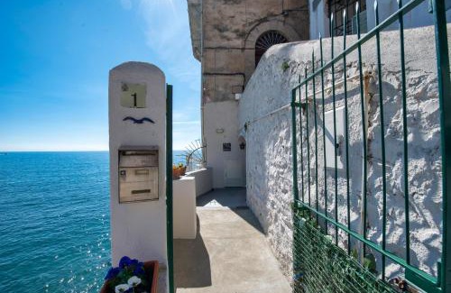 Minori Apartamento | IL Nido Del Gabbiano