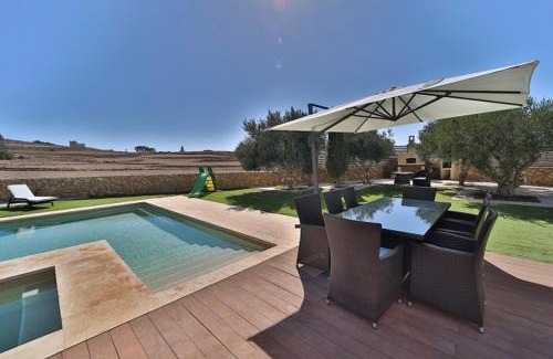 Ta' Għammar Villa | Il-Pipa