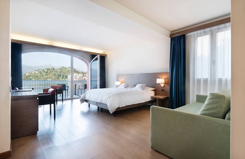 Laveno Hotel | Il Porticciolo