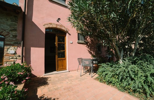 Marciano della Chiana Apartamento | "Il Querciolo" Apartment "Pozzale" for 2+2 people in a farmhouse in Valdichiana, in the heart of Tuscany