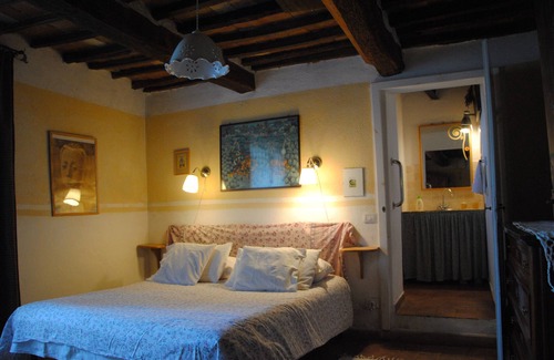 Radicondoli Otro | "Il Susino" es un apartamento independiente contiguo a la casa de campo, ideales alojami