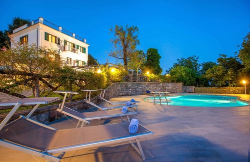 Sant'Agata sui Due Golfi Villa | Villa ∙ 6 habitaciones ∙ 12 personas