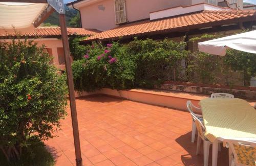 Cetraro Casa | Il terrazzino di Lulù