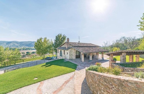 Torgiano Casa | Il Vigneto