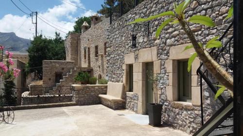 Megalo Chorio Apartamento | ILAKATI House, Megalo Horio village, Tilos Island