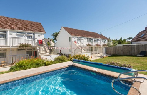 St. Peter Port Apartamento | Ilex Lodge