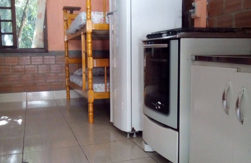Paranagua Chalet De Esquí | Ilha do Mel - Praia Grande - Canto da Vó - Kitchenette amueblada para hasta 5 personas