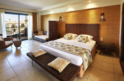 Ormos Prinou Hotel | Ilio Mare Resort Hotel