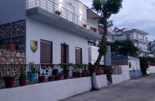 Skala Marion Casa | Ilio Socrates Triple room with sea view.