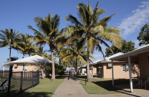 Paget Complejo | Illawong Beach Resort