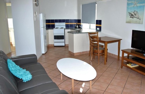 Paget Complejo | Illawong Beach Resort