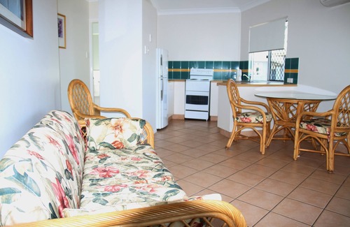 South Mackay Hotel | Illawong Beach Resort