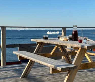 Ilulissat Casa | Illu Rental - Grand seaview vacation house