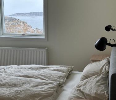 Ilulissat Casa | Illu Rental - Modern seaview vacation house