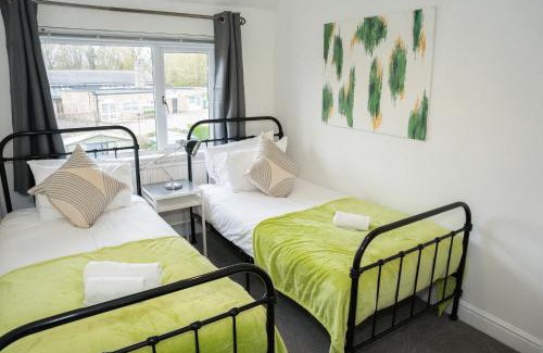 Cribbs Causeway Casa | Imagination by Olauda SA - 3 bed House with Free Parking
