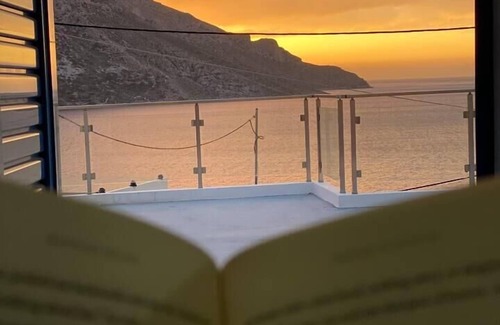 Massouri Apartamento | Immaculate 1-Bed Apartment in Kalymnos