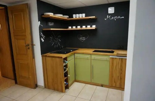 Zywiec Apartamento | Immaculate 2-Bed Apartment in Zywiec