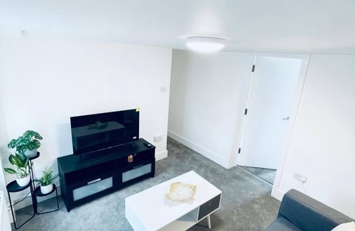 Cambridge Casa | Immaculate 2 Bed House in Cambridge