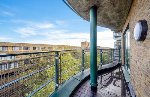 West Kensington Apartamento | Immaculate 2-bed House in Earls Court W14