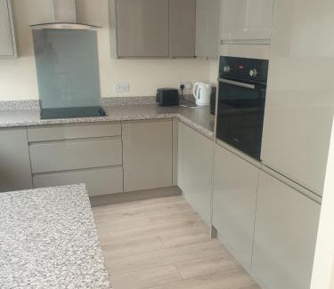 Severn Beach Casa | Immaculate 3-Bed House in Bristol with fast wifi