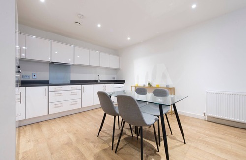 Stratford and New Town Apartamento | Immaculate and Luxury 2 bed London Apartment
