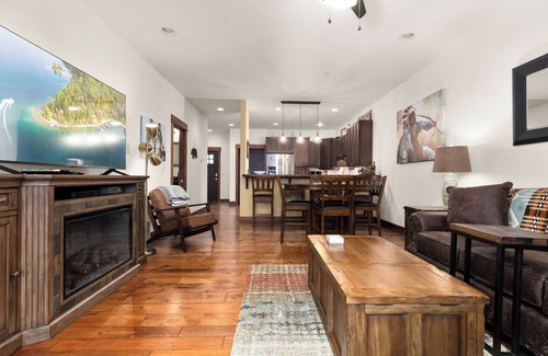 Whitefish Condominio | Immaculate condo in the heart of downtown Whitefish