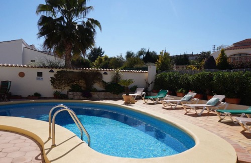 Urbanización La Mandarina Villa | Inmaculada Villa independiente, ubicada junto al club de golf de Javea,