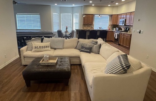 Sunridge Estates Casa | Immaculate home minutes from Laughlin & Lake Mohave