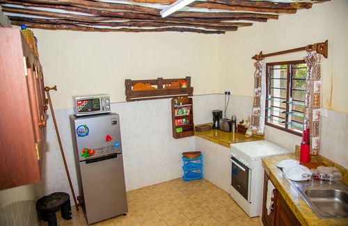 Galu Cabaña | Immaculate, stunning 3-Bed Cottage in Diani beach