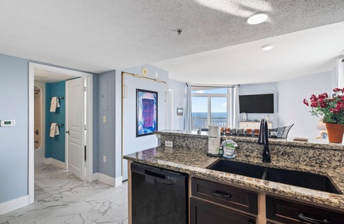 Atlantic Beach Condominio | Immaculate Suite & Stunning Views! Bay Watch 1441