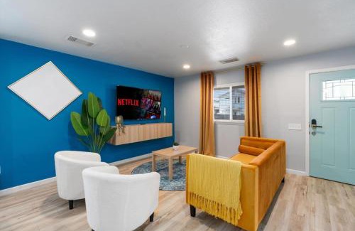 St. Johns Casa | Immediate Access to Highway 35 - Remodeled Haven