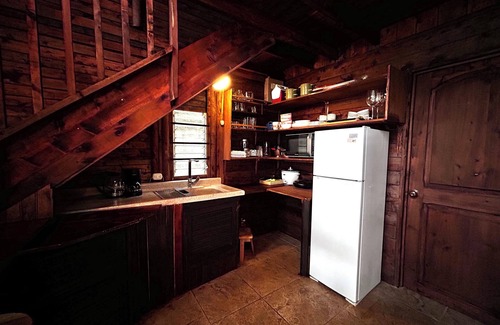 San Isidro Cabina | Immerse yourself in the serenity and natural beauty of our cozy mountain cabin