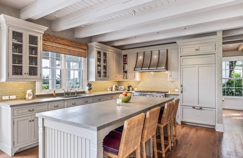 Boca Grande Casa | Immerse Yourself in Luxury! Stunning 6 Bedroom Home w/ Pool & Dock