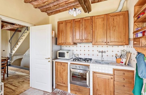 Sarzana Casa | Inmerso en un parque privado secular, equidistante de Cinque Terre y Versilia