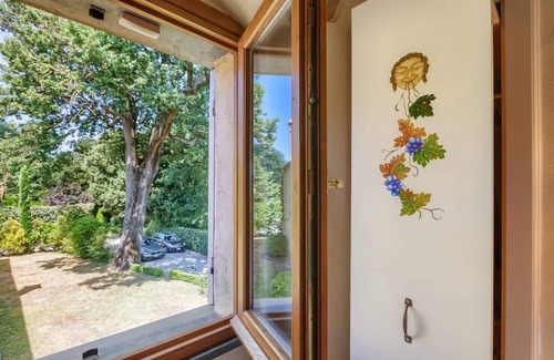 Sarzana Casa | Inmerso en un parque privado secular, equidistante de Cinque Terre y Versilia