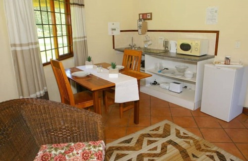 Krugersdorp Chalet De Esquí | Impangele Lodge Chalet 06 - Studio