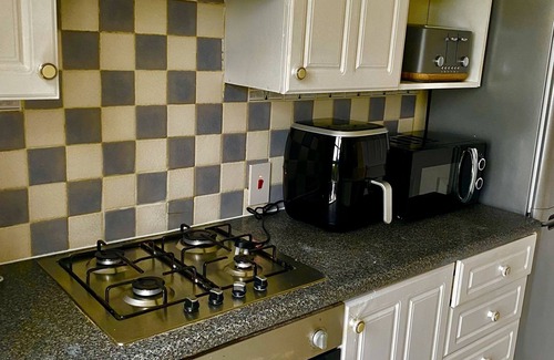 Thamesmead Apartamento | Impeccable 2-Bed Apartment in London