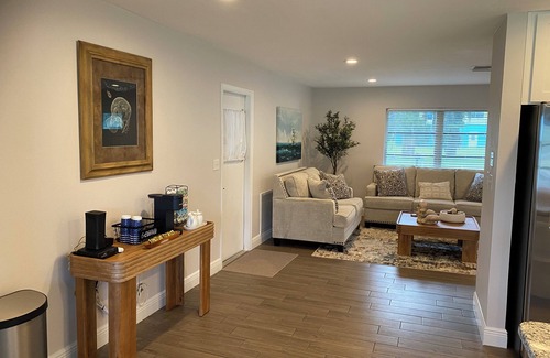 Crystal River Casa | IMPECCABLE KING'S BAY FRENTE AL MAR RETIRO - COMFORT & SERENITY SON ENCONTRADOS AQUÍ!